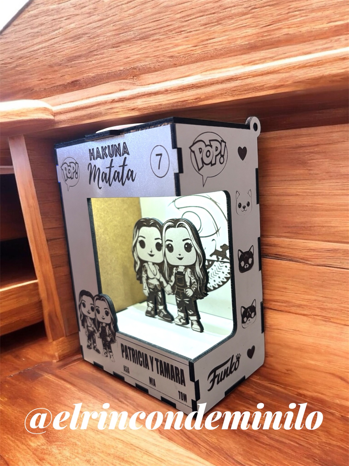 Otra vista de Marco personalizado para recuerdos en MDF de 3 mm