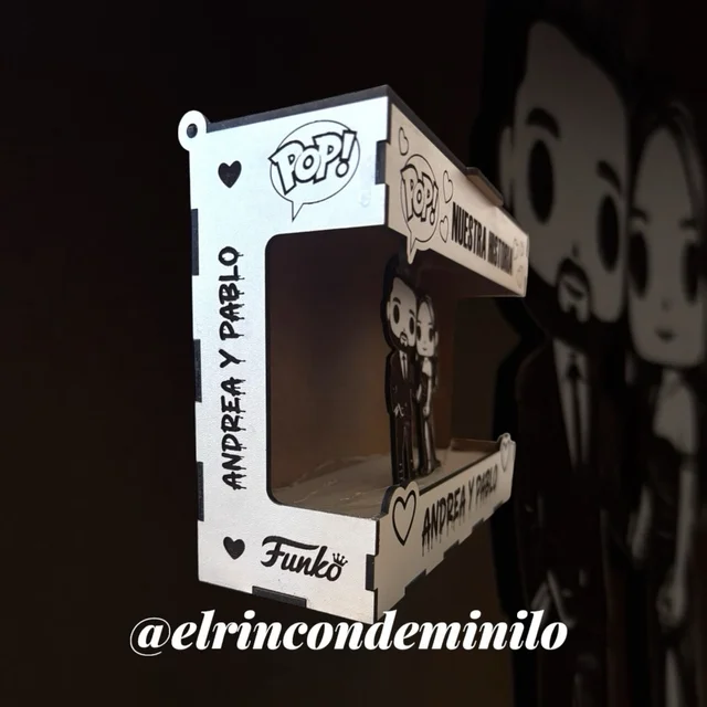 Vista 3 de Escenario personalizado estilo Funko Pop